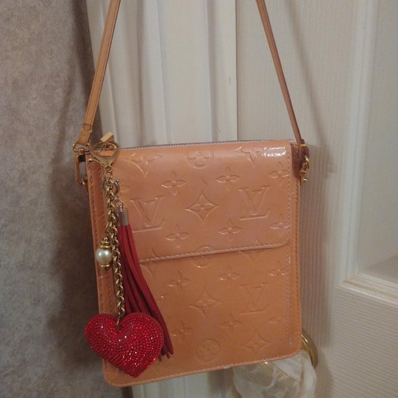Louis Vuitton Mott Shoulder Bag Vernis